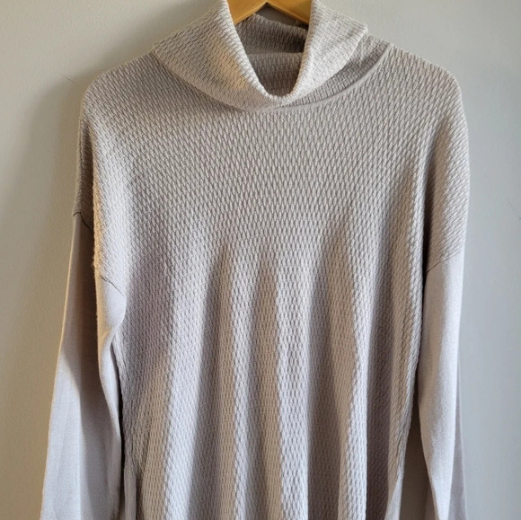 KUHL Lilah Long Sleeve Funnel Neck Wool Blend Knit  Sweater - Picture 4 of 12